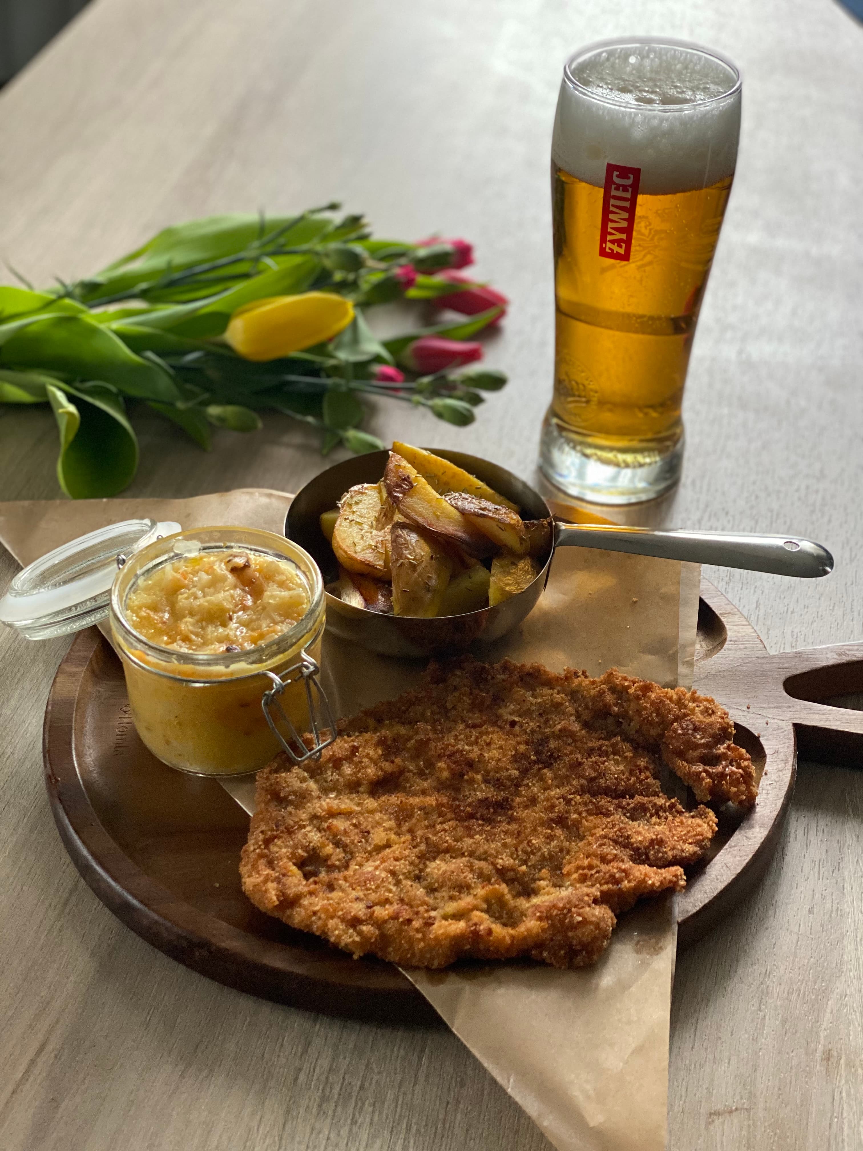 schabowy z zasmażaną kapustą