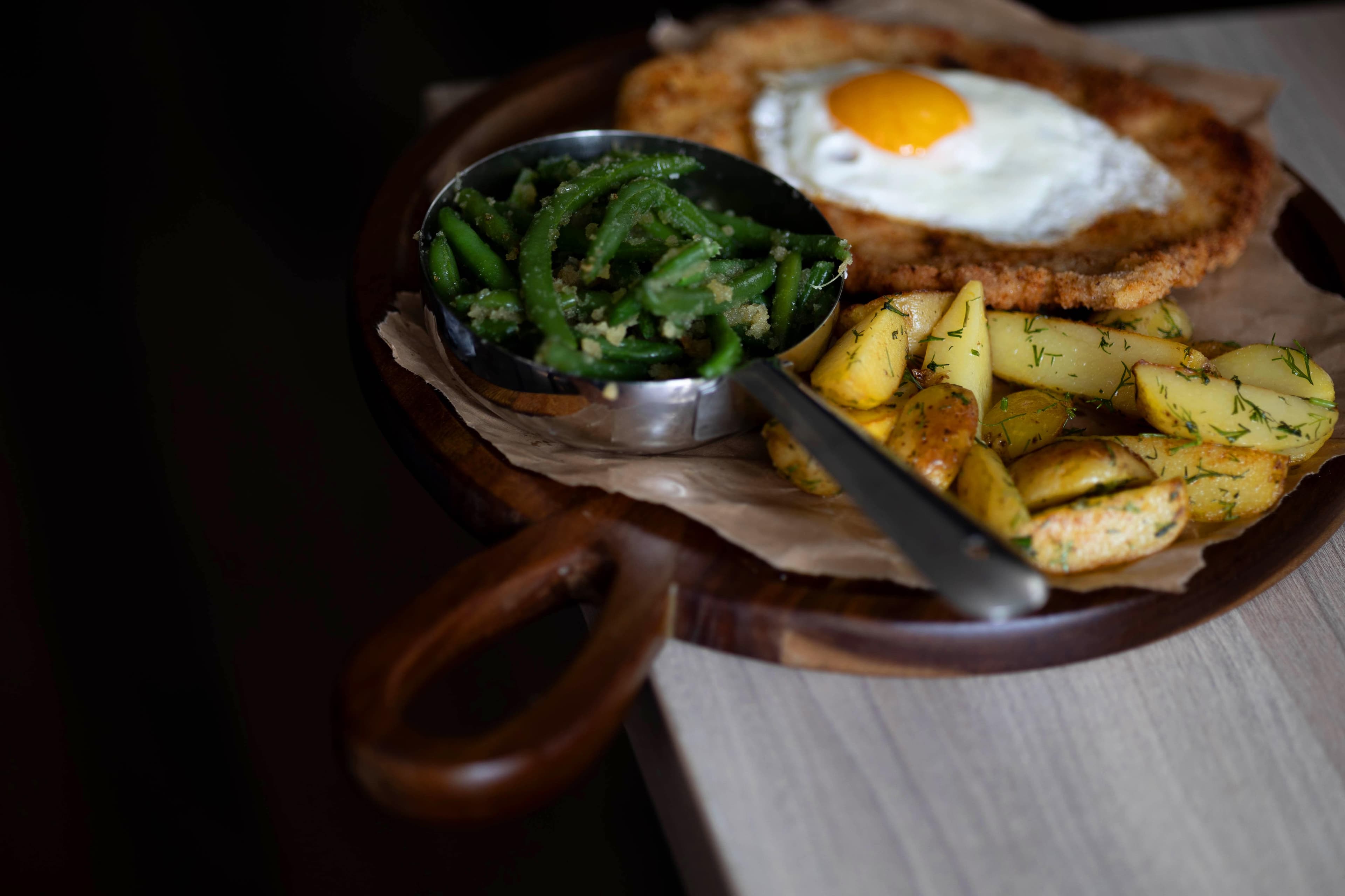 kotlet schabowy z jajkiem